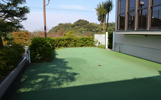 屋外パター練習場